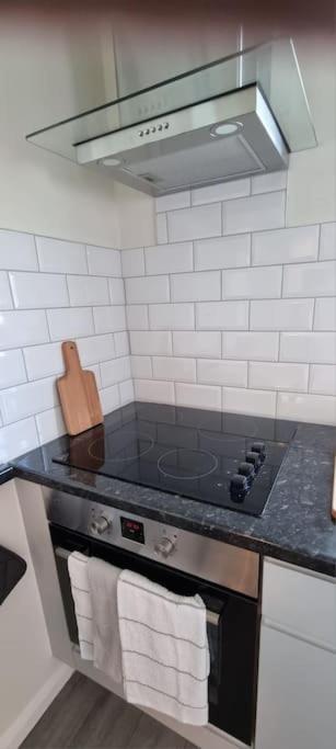 Cosy Bournemouth Bungalow Ferndown Extérieur photo